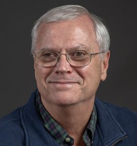 Dr David Maclean
